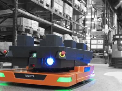 טויוטה רובוטים